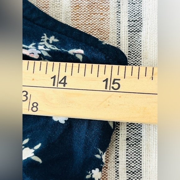 Hollister Co. Women's Navy Playsuit-romper size med - Picture 8 of 10